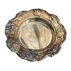 Elegant silver Decorative Plate
